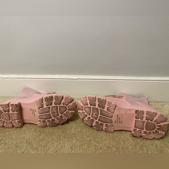 Charlotte Russe Pink Boots - Picture 3 of 6